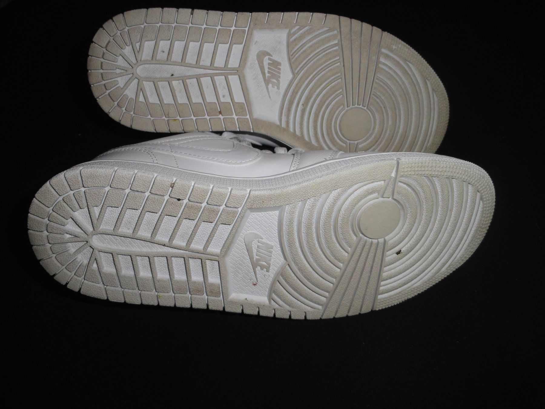 Nike Scarpe da donna: NIKE AIR JORDAN SCHUH GR. 38 *** – Usato da Uetendorf venduto da bibibop 3