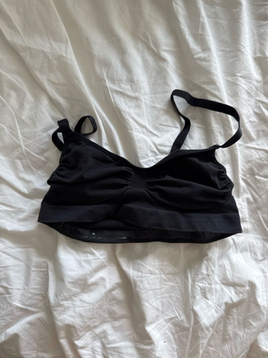 Skims Altra biancheria intima: SKIMS Bralette schwarz Gr. S/M – Usato da Zürich venduto da maleaaa