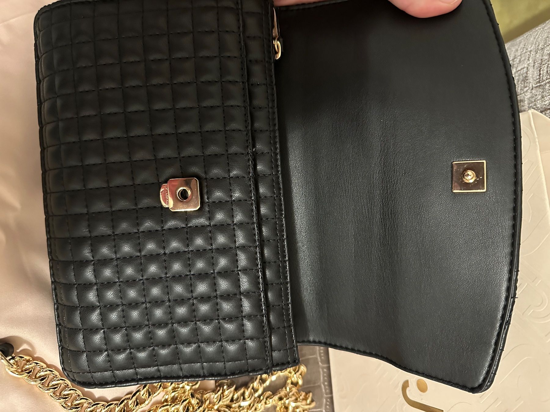 Liu Jo Borse da donna: Liu Jo Handtasche Neu 2022 Modell – Nuovo e nell'imballaggio originale da Frümsen venduto da Swissline90 4