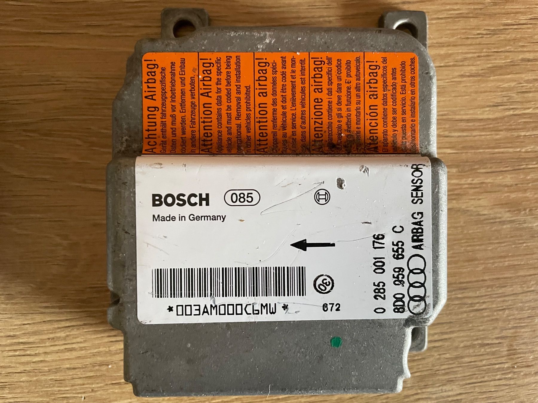 Bosch Tutti pezzi di ricambio auto: Module airbag AUDI A4 S4 RS4 94-01 Boîtier unité de commande – Usato da Denges venduto da Ricautomotive