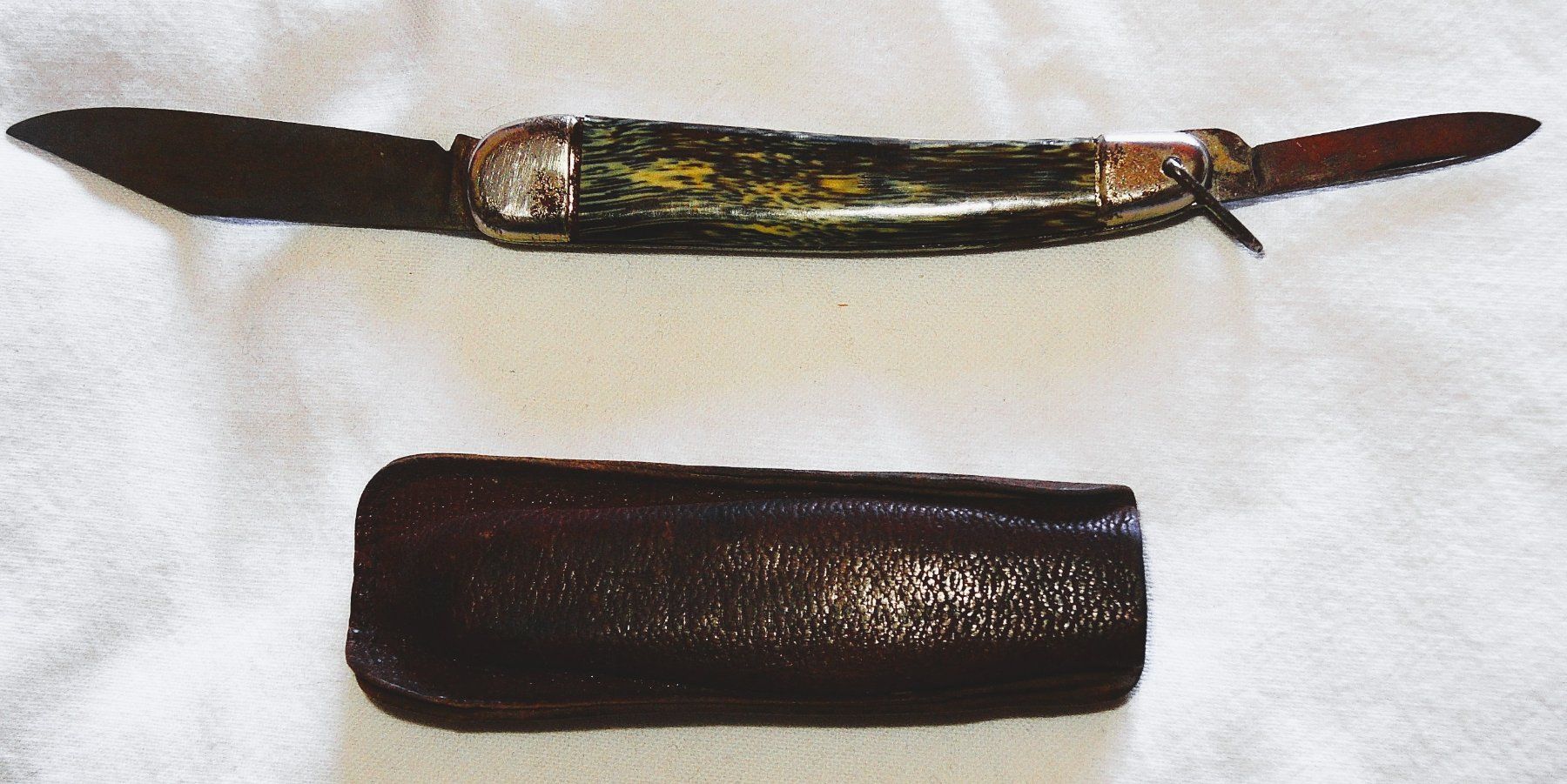 Coltelli tascabile: Taschenmesser Klappmesser Vintage mit Ledertasche – Usato da Niederried b. Kallnach venduto da hanatim