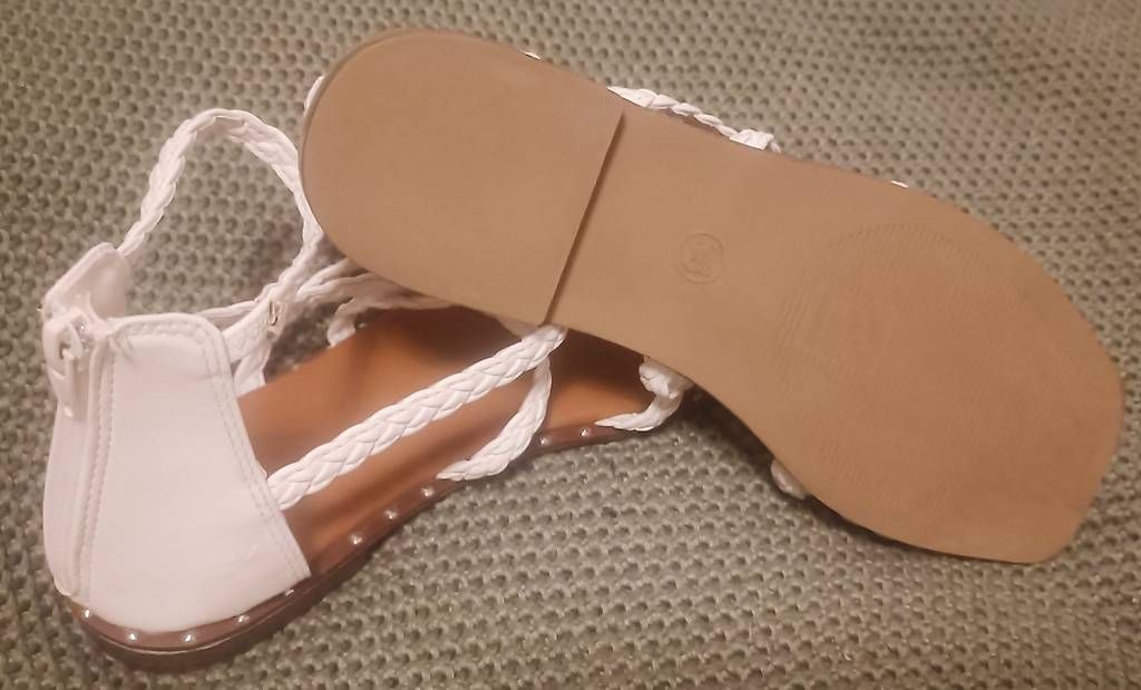Damenschuhe: Damen-Sandalen Seaside, weiß, Größe 38 – Gebraucht aus Bern von sv-trade
