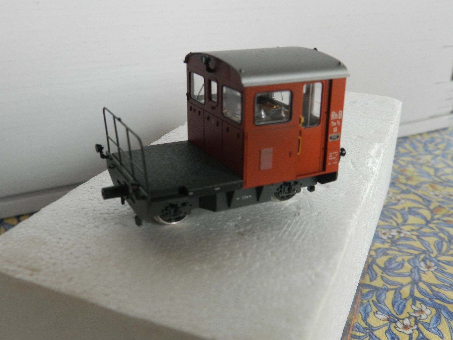 Bemo Modelleisenbahnen: H0m BEMO Rangiertraktor Tm 2/2 RhB braun – Neu (gemäss Beschreibung) aus Arzier-Le Muids von elocin83 1