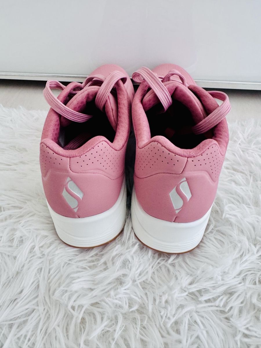 Skechers Scarpe da donna: Neue Skechers - Rosa - Gr. 38 – Nuovo (secondo la descrizione) da Amriswil venduto da my-fashion 2