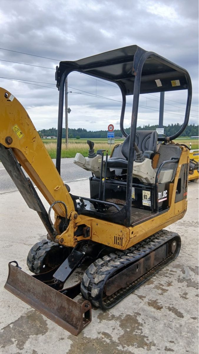 Caterpillar Escavatori: Bagger Cat 301.8 1,8 Tonnen – Usato da Niederbipp venduto da baggerch 6