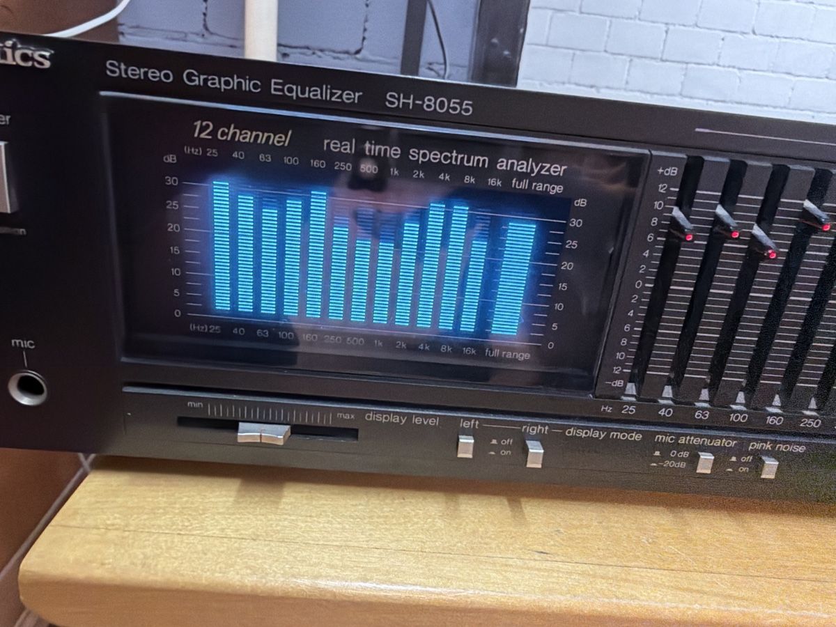 Technics Equalizer: Technics SH-8055 equalizzatore stereo con analizzatore – Gebraucht aus basel von Swiss._.1978 2