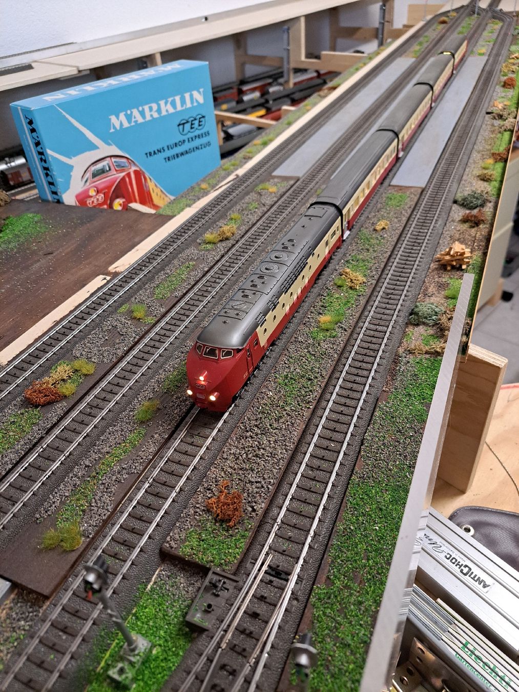 Märklin Modellini di ferrovie: Märklin Ram502 TEE 5-teilig ESU – Usato da Düdingen venduto da Ce68
