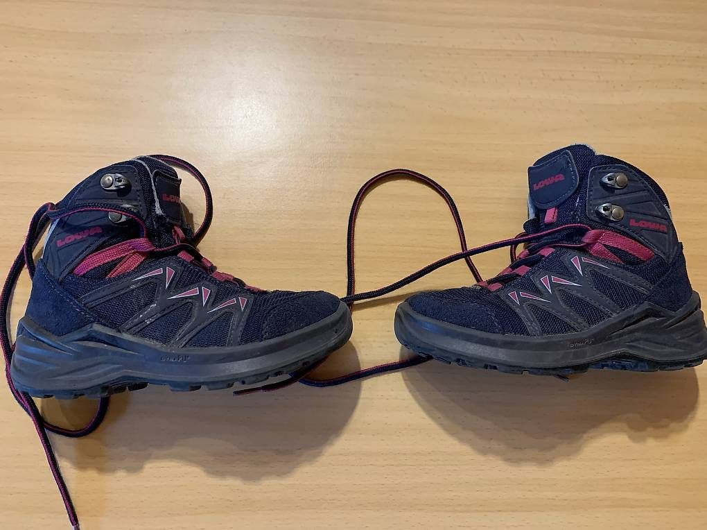 Scarpe per ragazzi: Lowa Gr. 28 Wanderschuhe – Usato da Zofingen venduto da zofredam 2