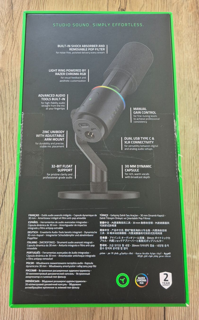 Razer Microfoni: Razer Seiren V3 Pro – Usato da Schaffhausen venduto da Nitroglix 1
