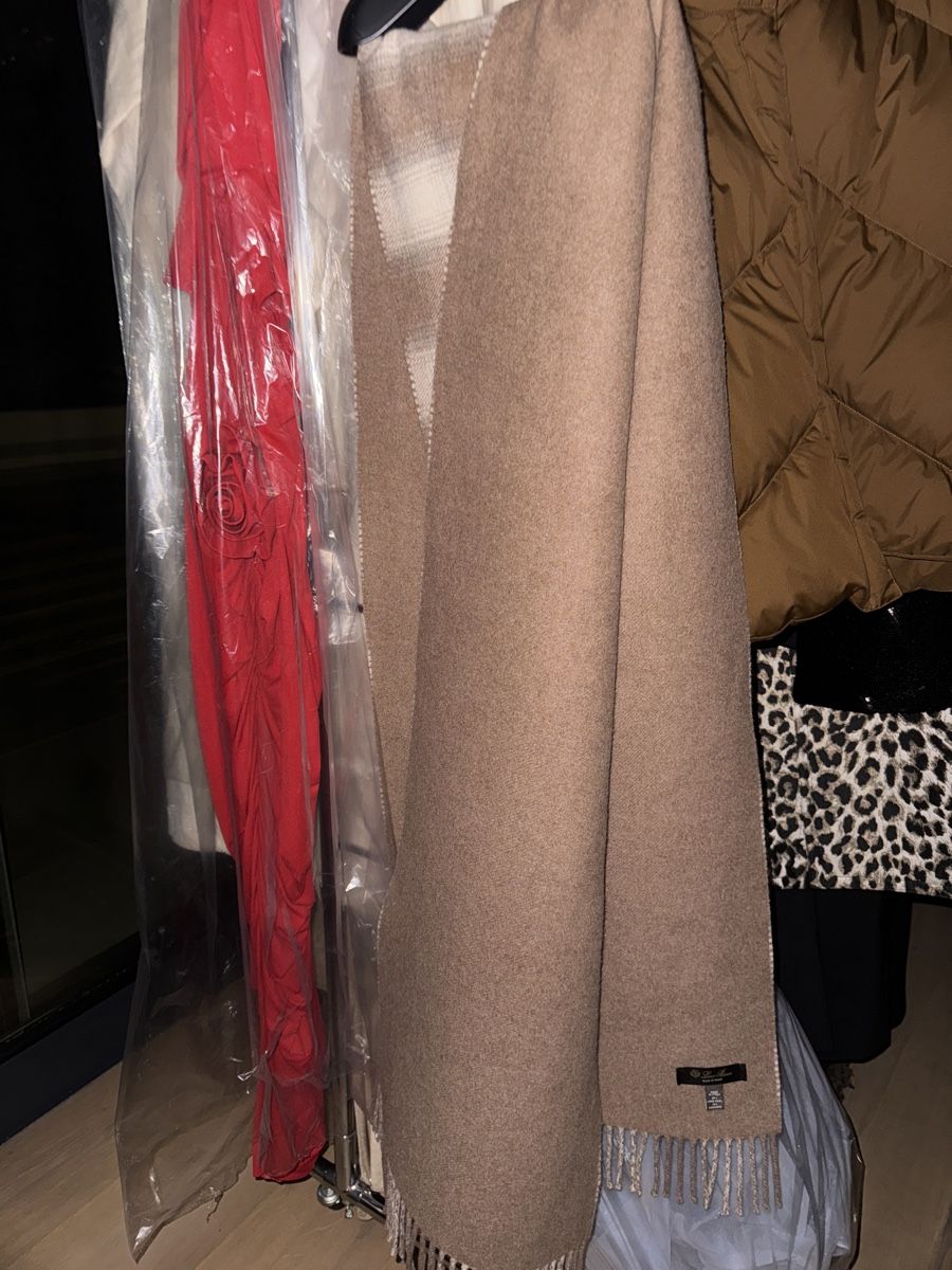 Loro Piana Foulard & Sciarpe: Loro Piana Wool Cashmere Scarf – Nuovo (secondo la descrizione) da Genève venduto da val_rp9x 3