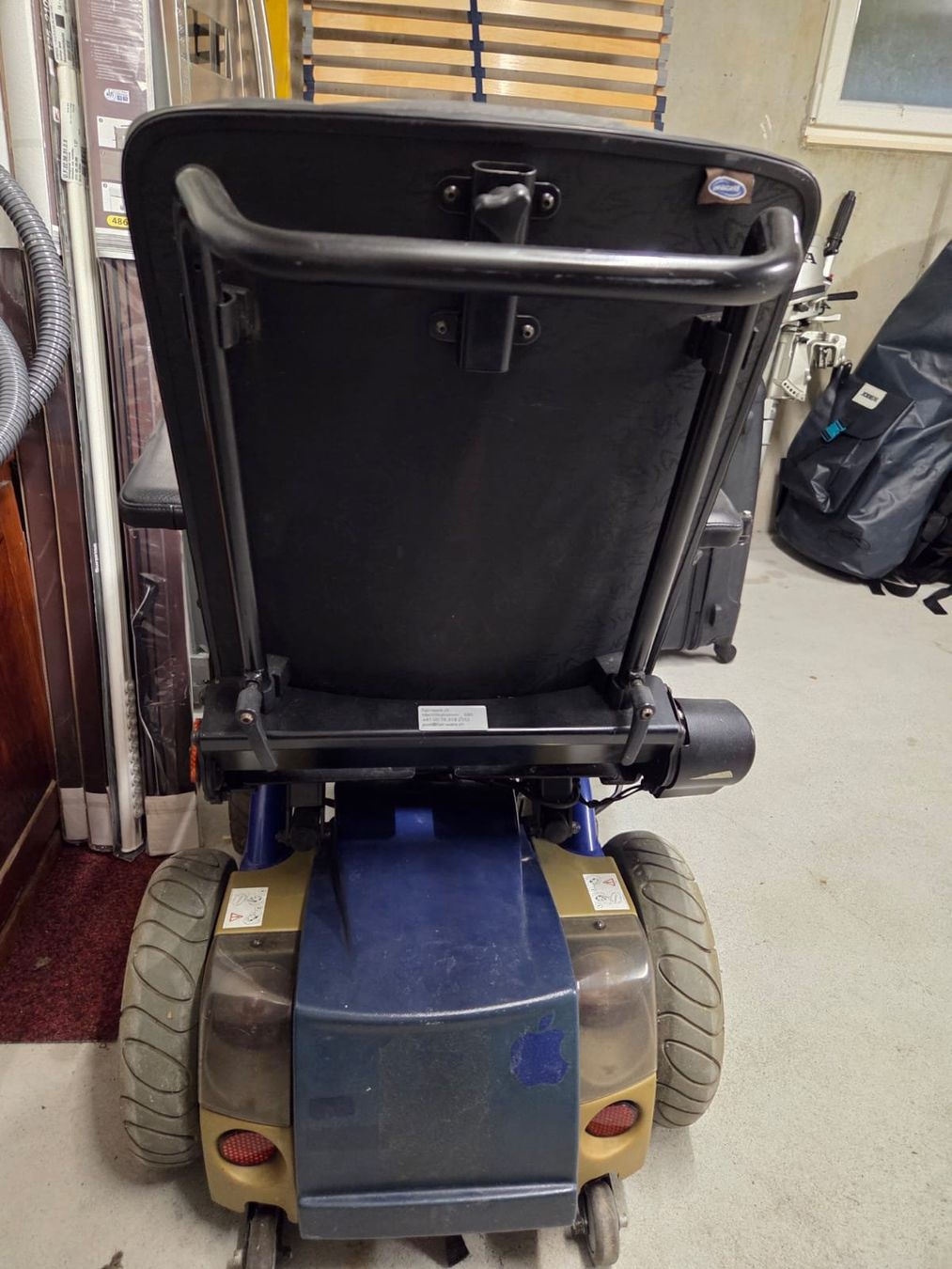Sedie a rotelle: Elektrischer Rollstuhl Invacare Storm 3 – Usato da Dachsen venduto da bea_jvs2 3