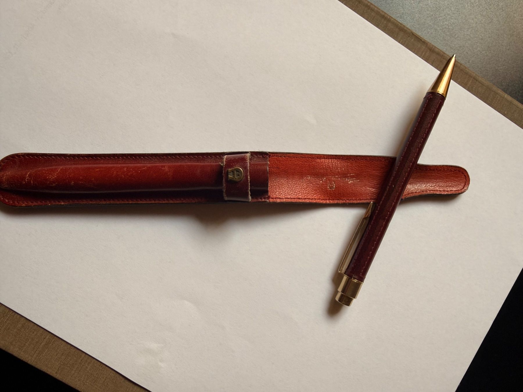 Penna & Evidenziatori: ETIENNE AIGNER KUGELSCHREIBER + LEDER ETUI – Usato da Beringen venduto da anij 1