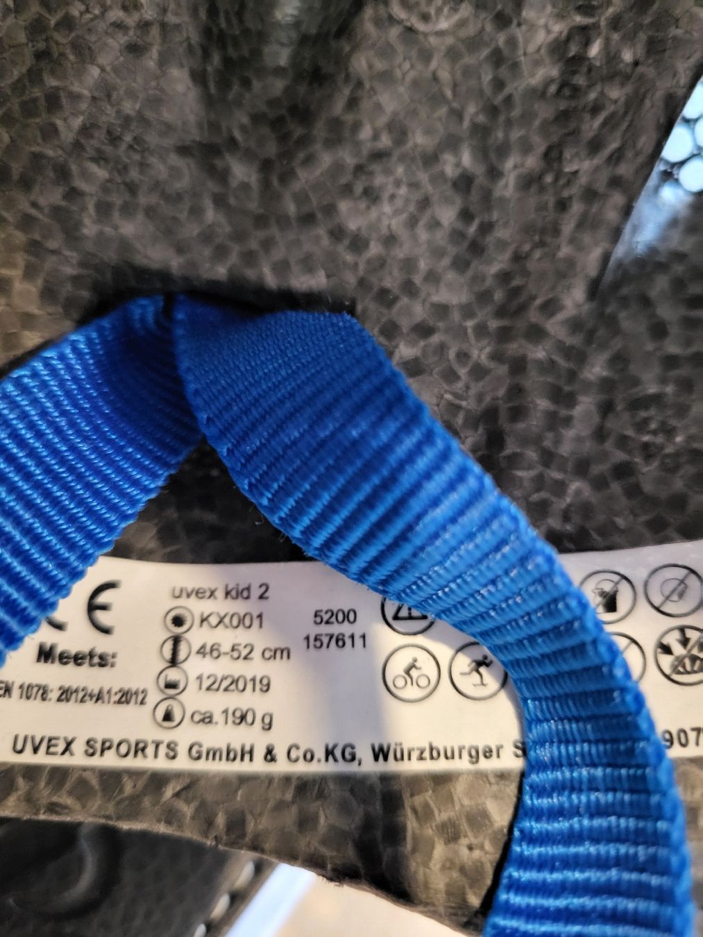Uvex Caschi: Uvex Kinderhelm – Usato da Hombrechtikon venduto da vogel018 5
