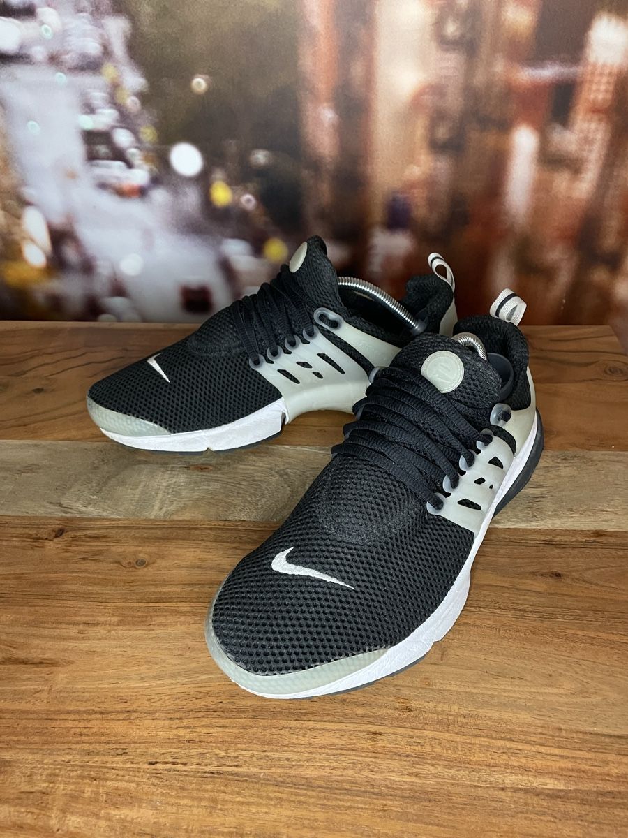 Nike Scarpe da uomo: Nike Air Presto Gr.42.5 - Sneaker – Usato da Bern venduto da Peeuee 2