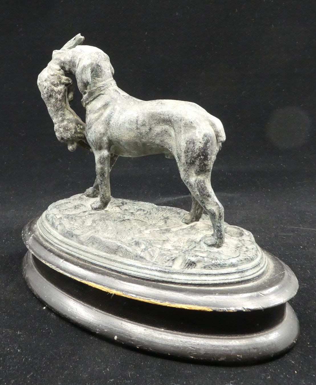 Sculture & Statue: JAGDHUND MIT HASE BRONZE / GUSS CA. 1890 - 1920 – Usato da Bözberg venduto da BetandWin 2