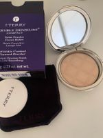 By Terry Powder Fair,Ladenpreis95$,neuw.