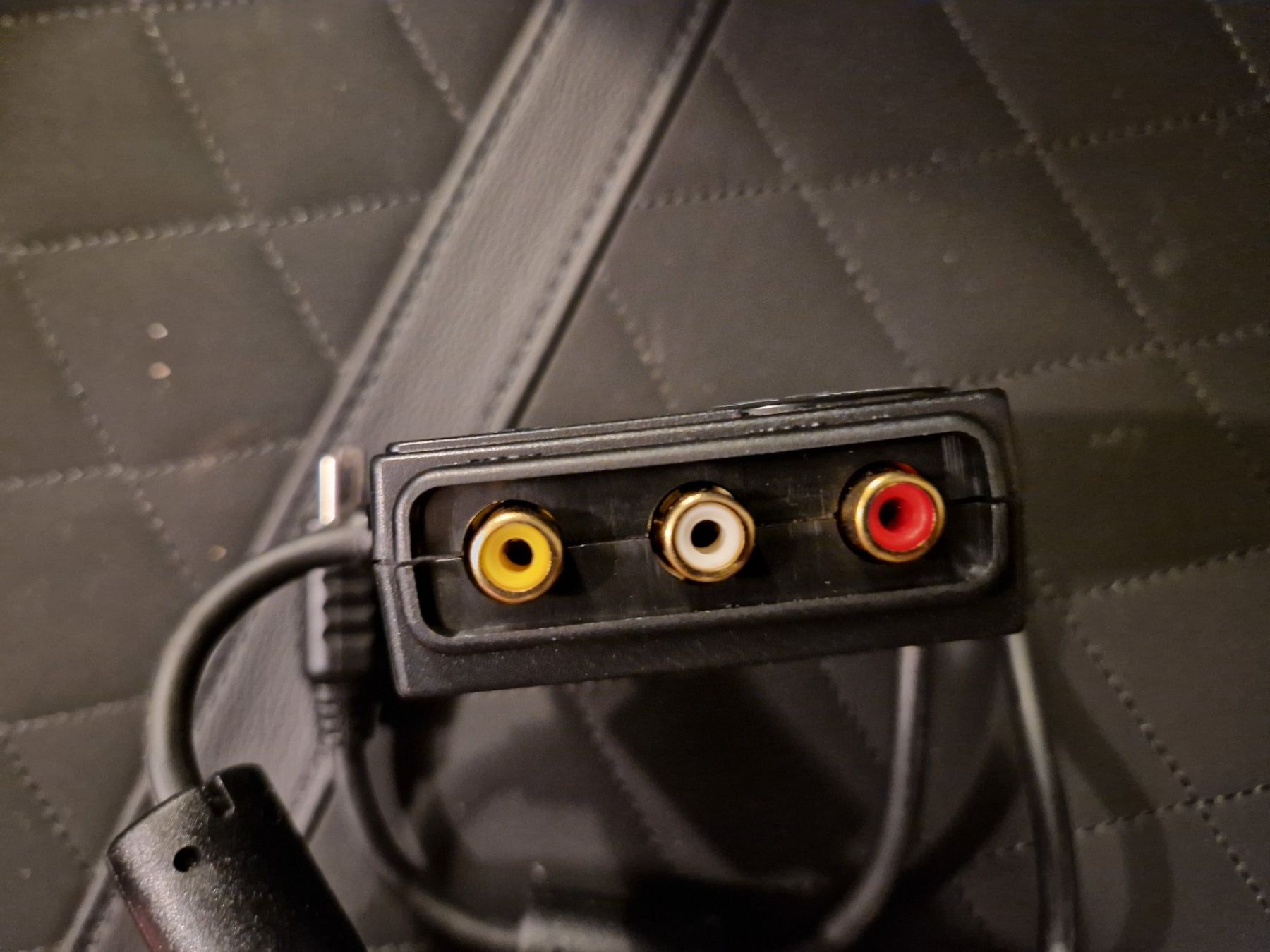 Giochi: VGA Adapter SEGA Dreamcast – Usato da Rain venduto da Rou_z26r 3
