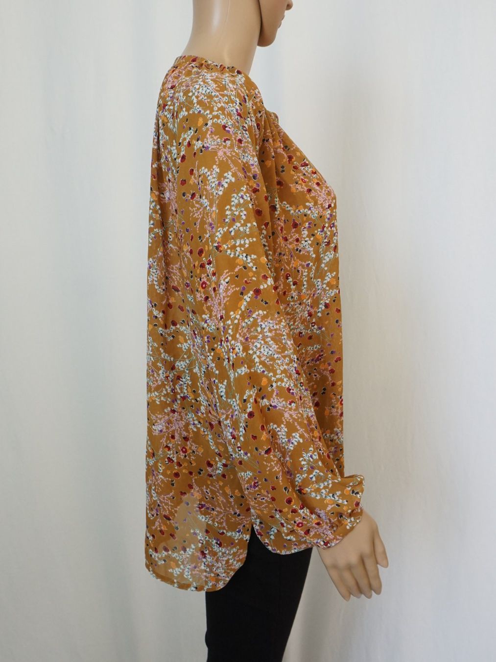 Camicette: Sommerbluse mit Blumenmuster Gr. S – Usato da Pratteln venduto da Restwert_Pratteln 2