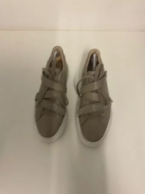 Fabiana Filippi Scarpe da donna: Sneakers – Usato da Lugnorre venduto da Sonnenschein1811