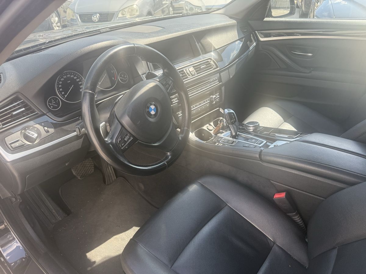 BMW Autos: Bmw 520 X-Drive F11 – D'occasion à Lausanne par fdp_986f 8