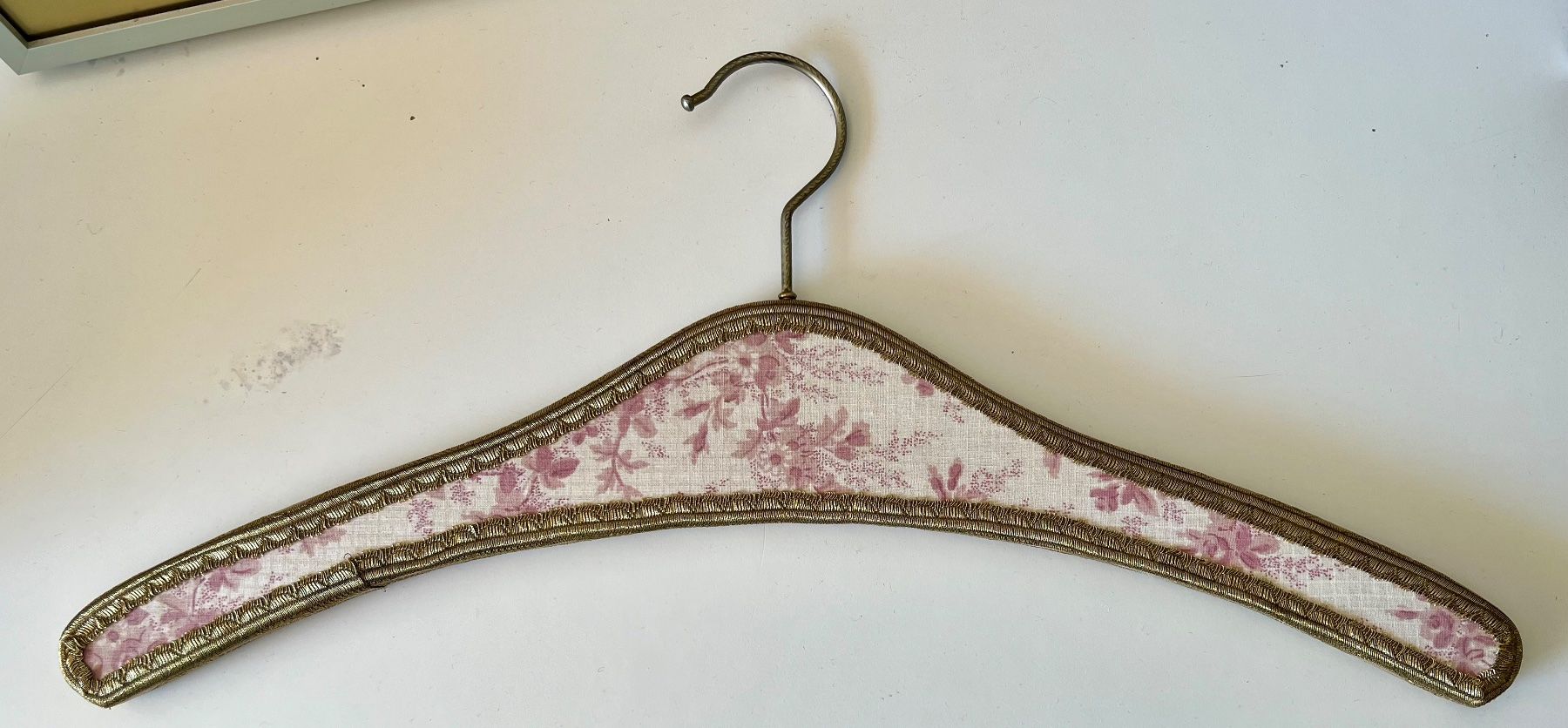 Appendiabiti: Vintage-Kleiderbügel – Usato da Aesch BL venduto da Sam-3 1