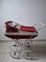 Poussette vintage, années 60, rouge foncé et blanc 