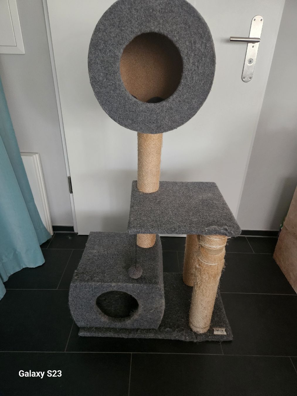 Tiragraffi: Katzenkratzbaum – Usato da Wallisellen venduto da BeautyBee
