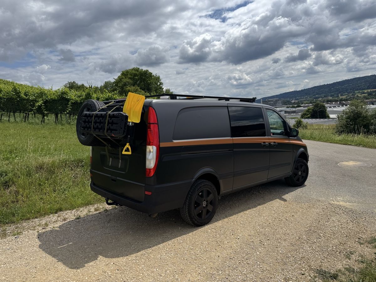 Mercedes-Benz Veicoli da campeggio: Mercedes Vito 4x4 Camper / Autark – Usato da Würenlos venduto da pet_h2jk 2