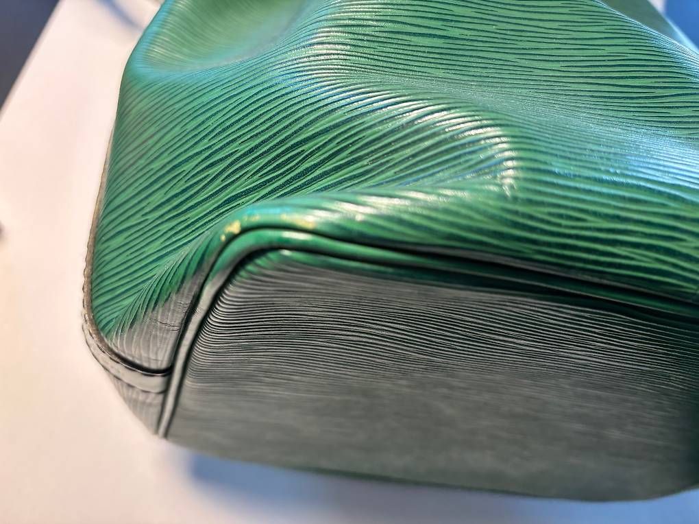 Taschen für Damen: Louis Vuitton Petit Noe – Gebraucht aus Zürich von m.herranz 5