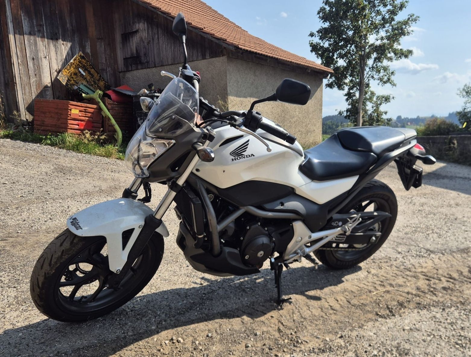 Honda Strada: Honda NC700SA weiss – Usato da Sumiswald venduto da Saubu98