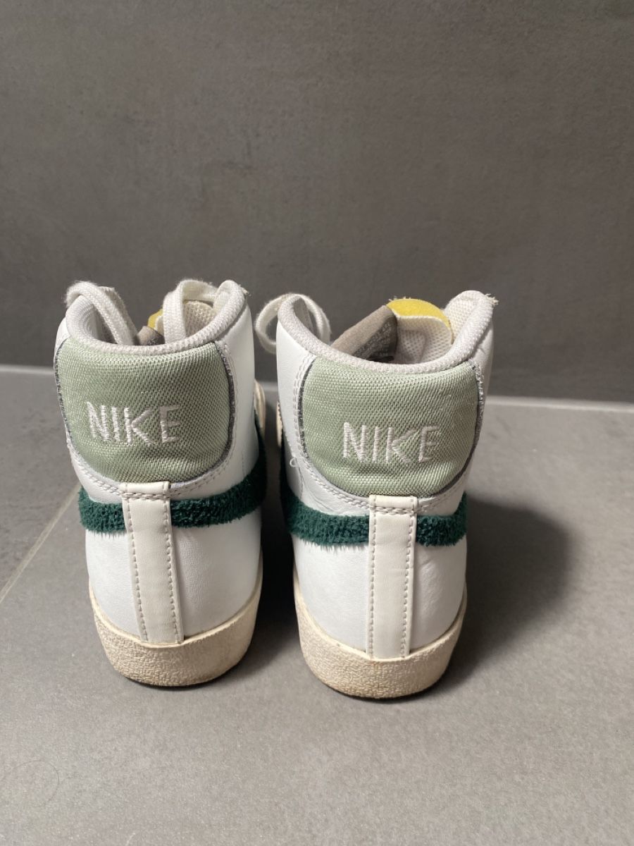Scarpe da uomo: Nike Blazer Mid 77 – Usato da Wettswil venduto da coalva980001 1