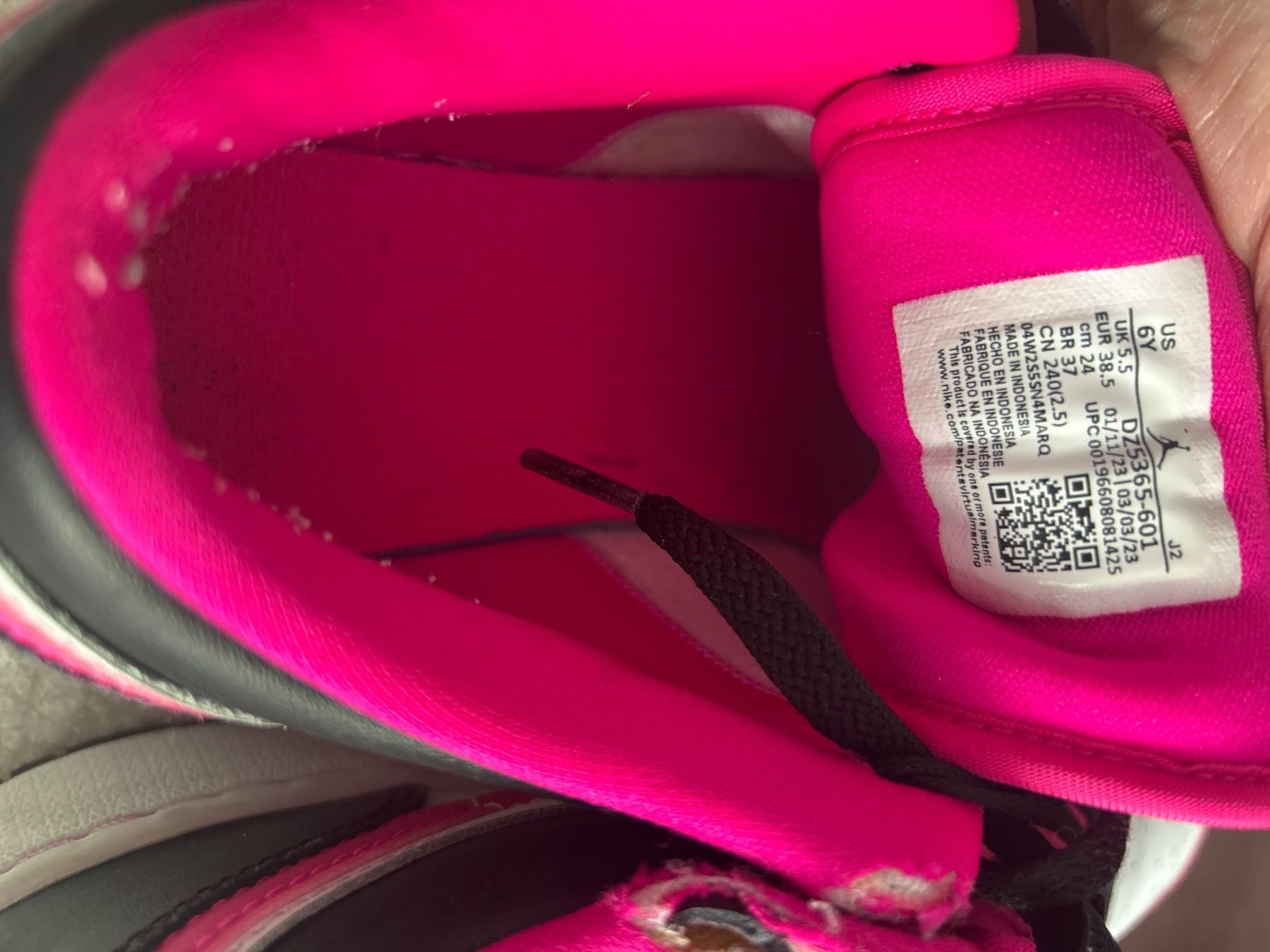 Jordan Scarpe per ragazze: Jordan fille – Usato da Sierre venduto da art_wqf9 5