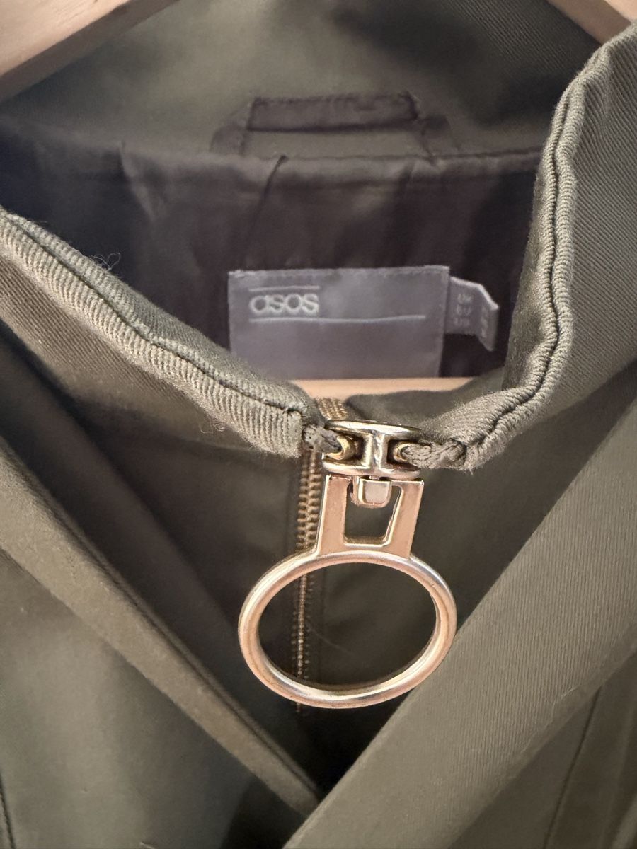 Asos Mäntel: ASOS Parka – Gebraucht aus Herrliberg von LL90 3