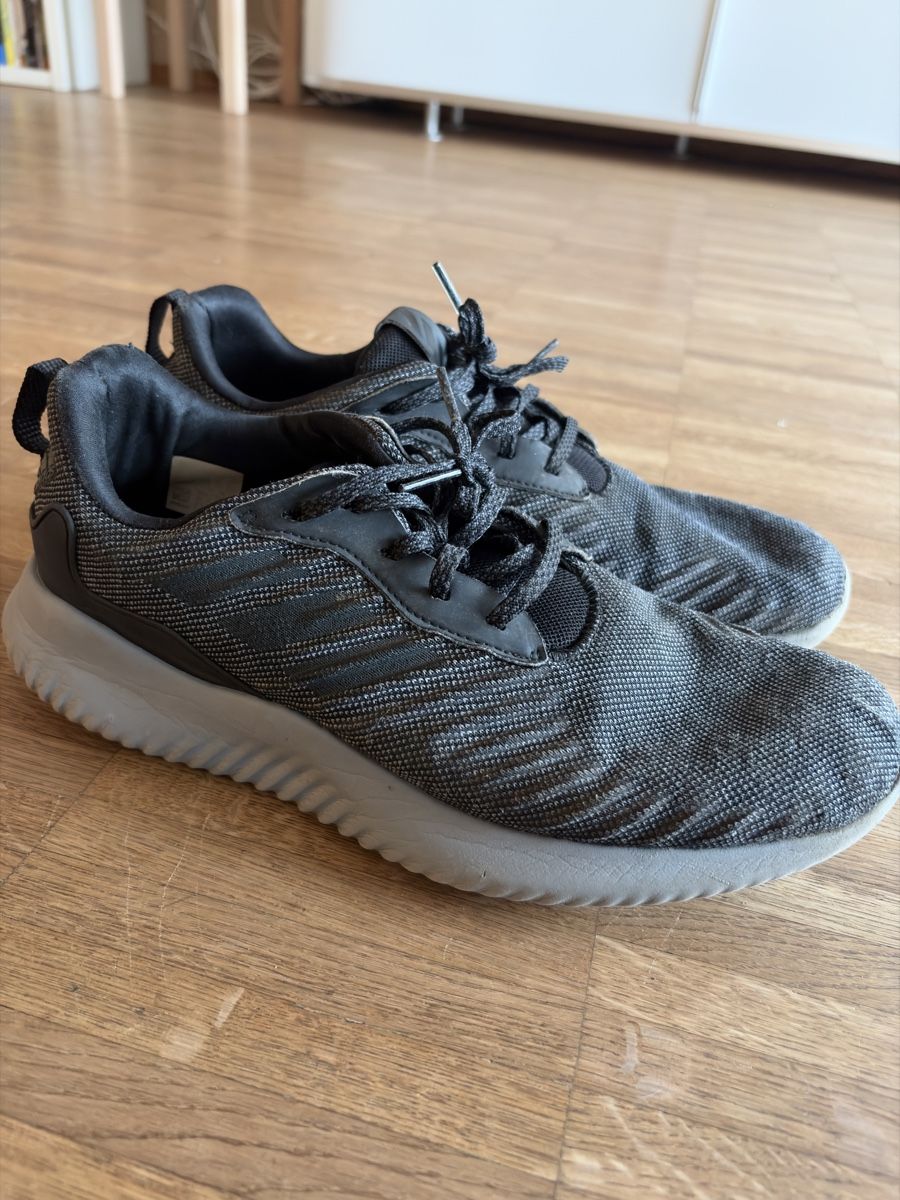 Adidas Scarpe da uomo: adidas Alphabounce RC 'Black Carbon', grösse 42 – Usato da Frauenfeld venduto da jon_dlt7