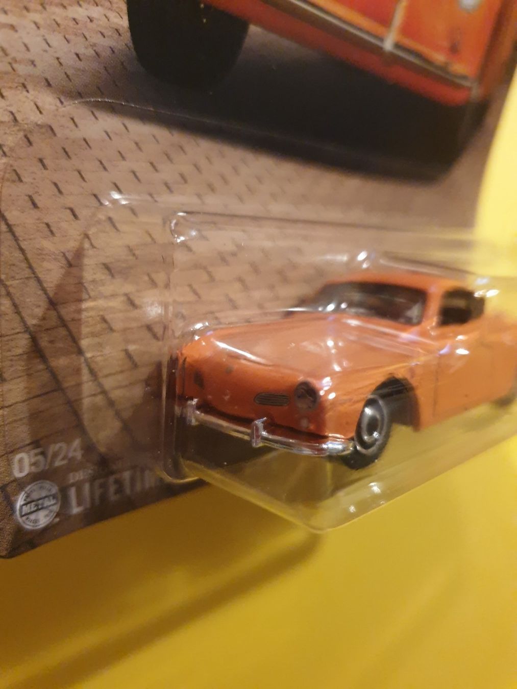 Matchbox Modellautos: Matchbox 1962 VOLKSWAGEN KARMANN GHIA – Neu und originalverpackt aus Oftringen von Rotor 3