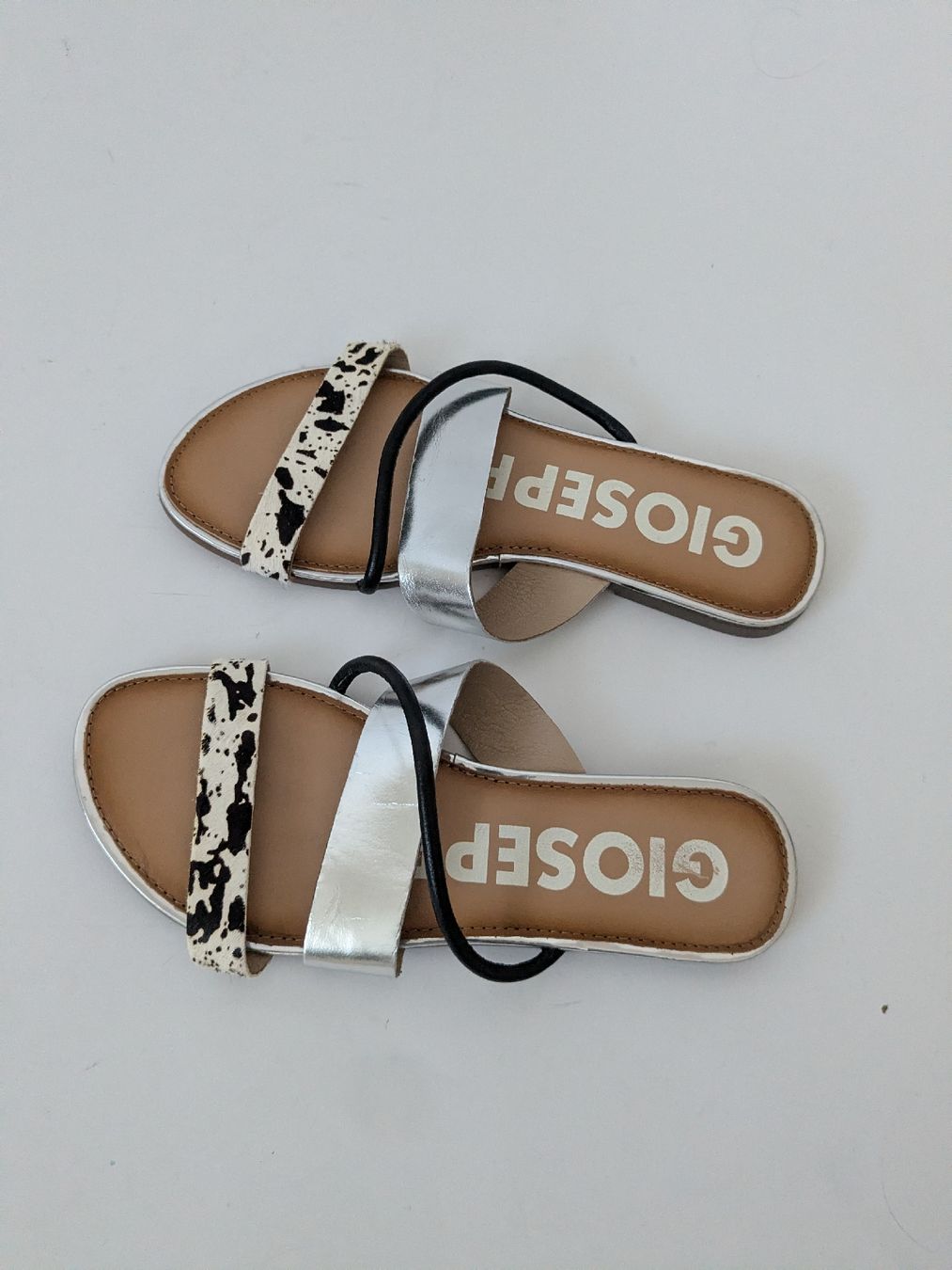 Chaussures femmes: Sandale Gioseppo Silber-Schwarz Grösse , Top – D'occasion à Rorschach par olg_5qq2 1