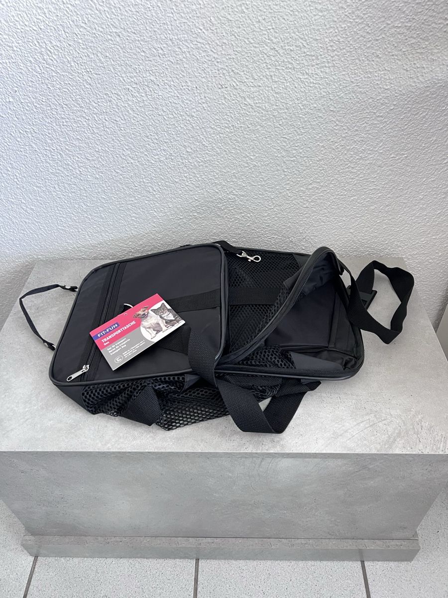 Liege- & Schlafplätze: Transporttasche für Hunde oder Katzen – Neu und originalverpackt aus Solothurn von sl_27