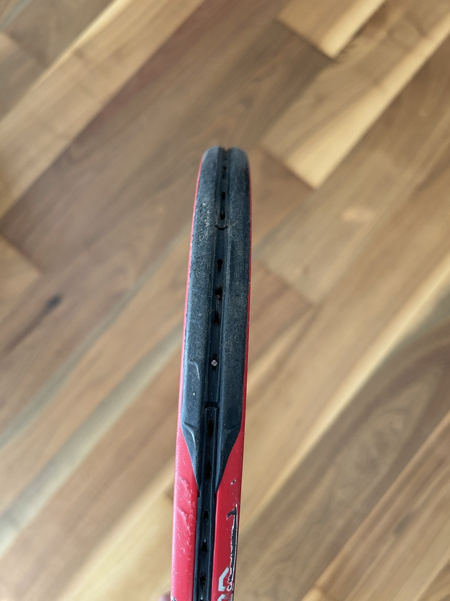Yonex Racchette: Yonex VCore 2019 Tennisschläger  – Usato da Niederwil SG venduto da AdiBod 2