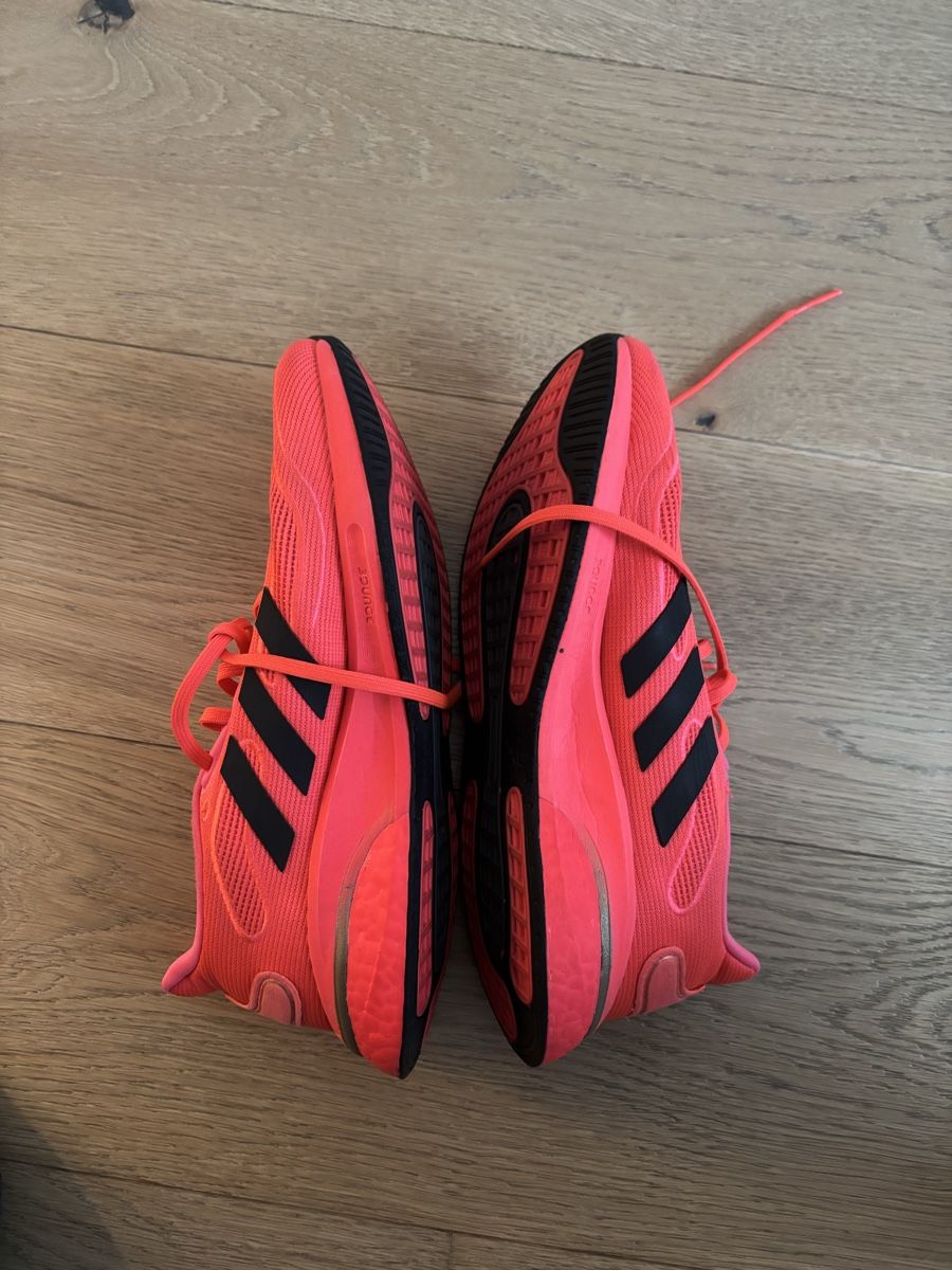 Adidas Chaussures femmes: Baskets Adidas – D'occasion à Petit-Lancy par Minimaquoi 1