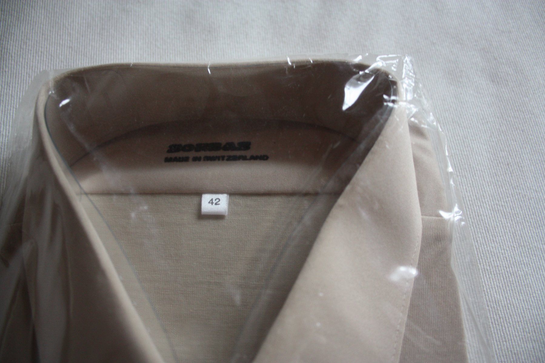 Hemden: Herrenhemd SORBAS mit RV beige Gr. 42 NEU – Neu und originalverpackt aus Flüelen von Diversicum-Vintage 2