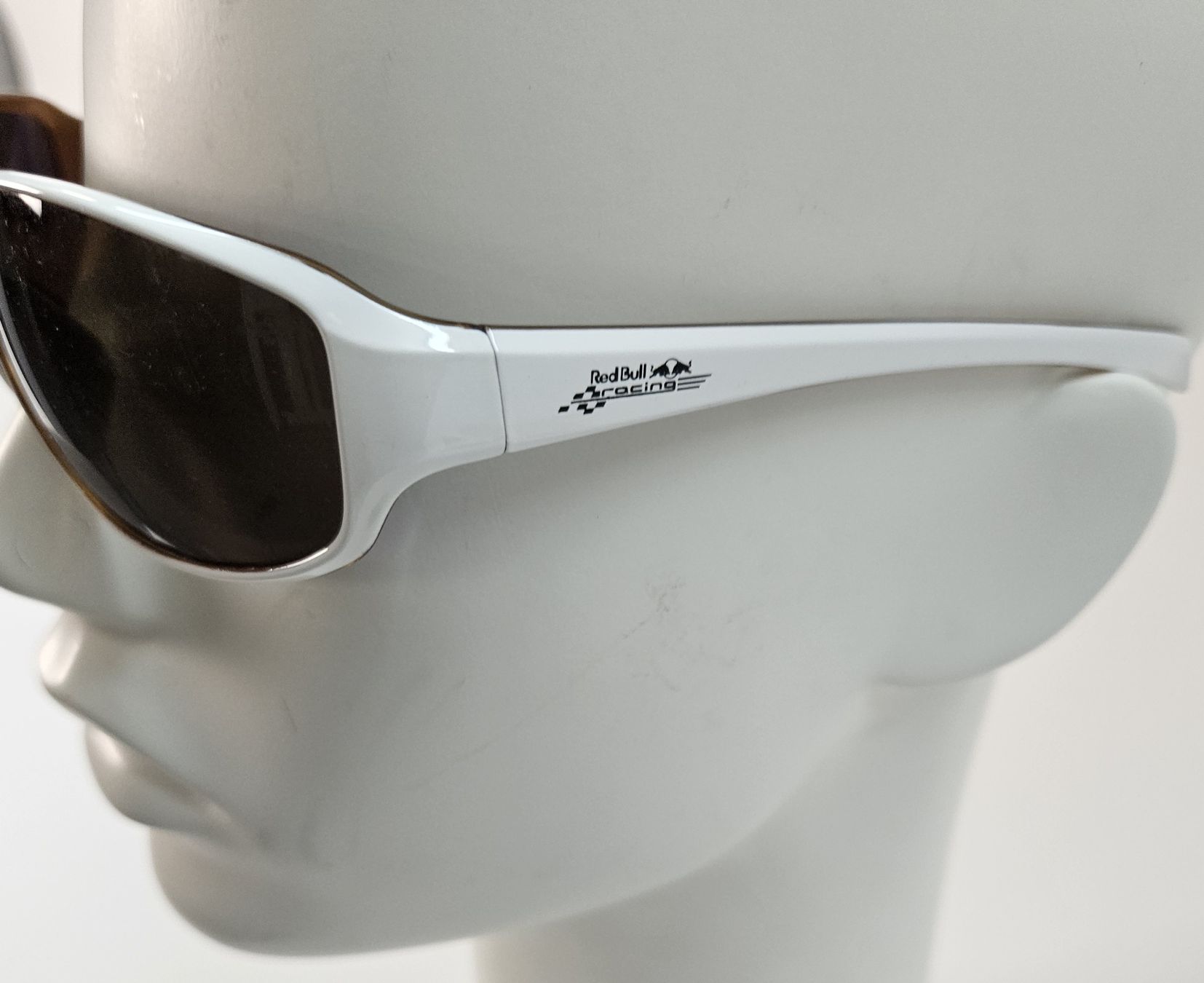 Red Bull Occhiali & Lenti: Red-Bull Racing Sonnenbrille "Neu" – Nuovo e nell'imballaggio originale da Uster venduto da esko.swiss 1