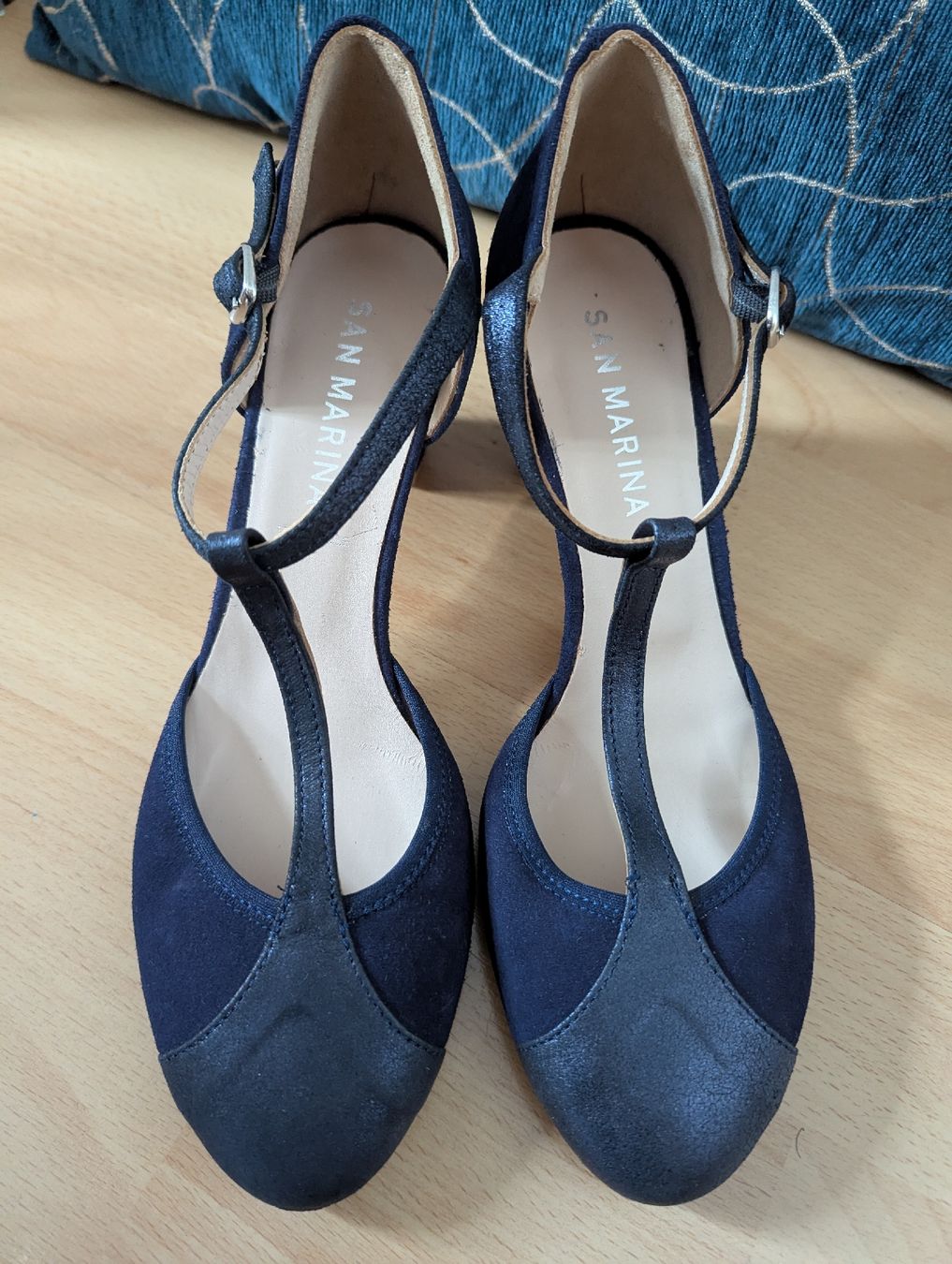 Scarpe da donna: chaussures san marina 38 – Usato da Montreux venduto da dem_gyt9 2