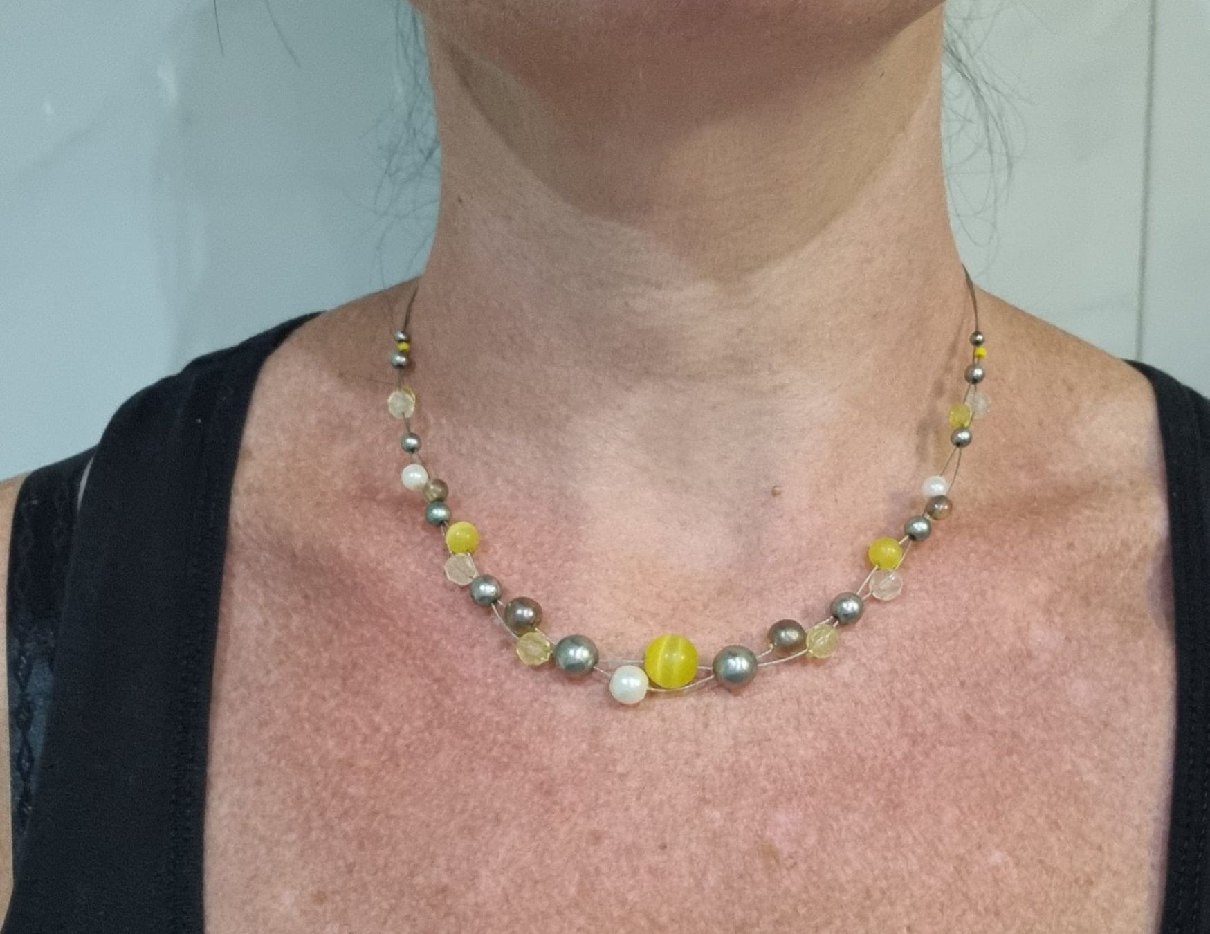 Catenine: Hallskette gelb-grau – Usato da Balgach venduto da priska2885