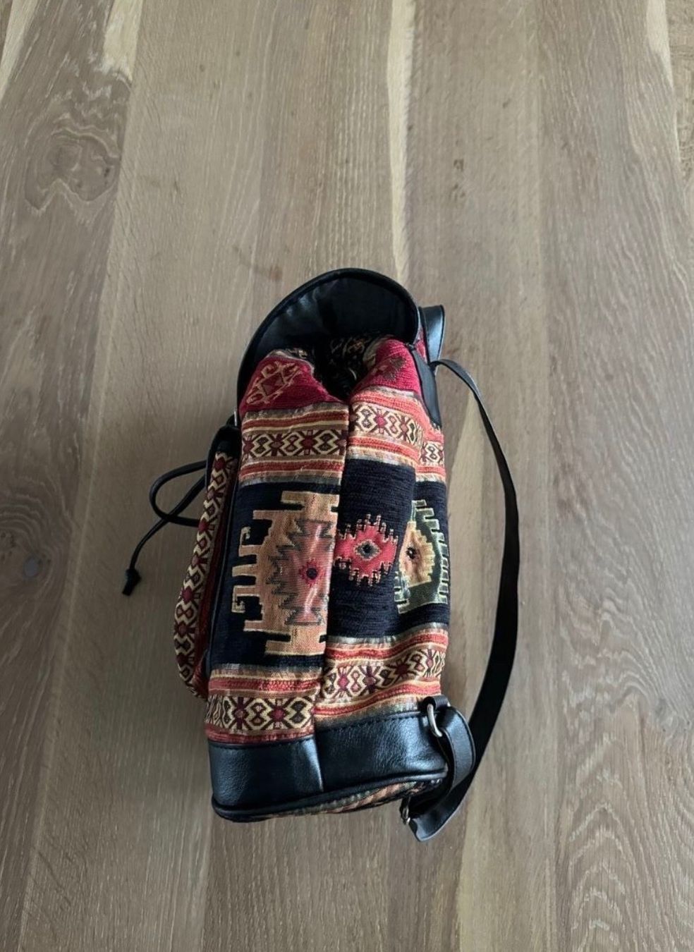 Zaini: Rucksack mit Ethno-Muster – Usato da Kloten venduto da Narenjina 3