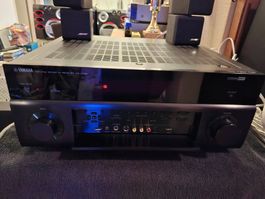 Yamaha 7.2 AV-Receiver RX-V1067