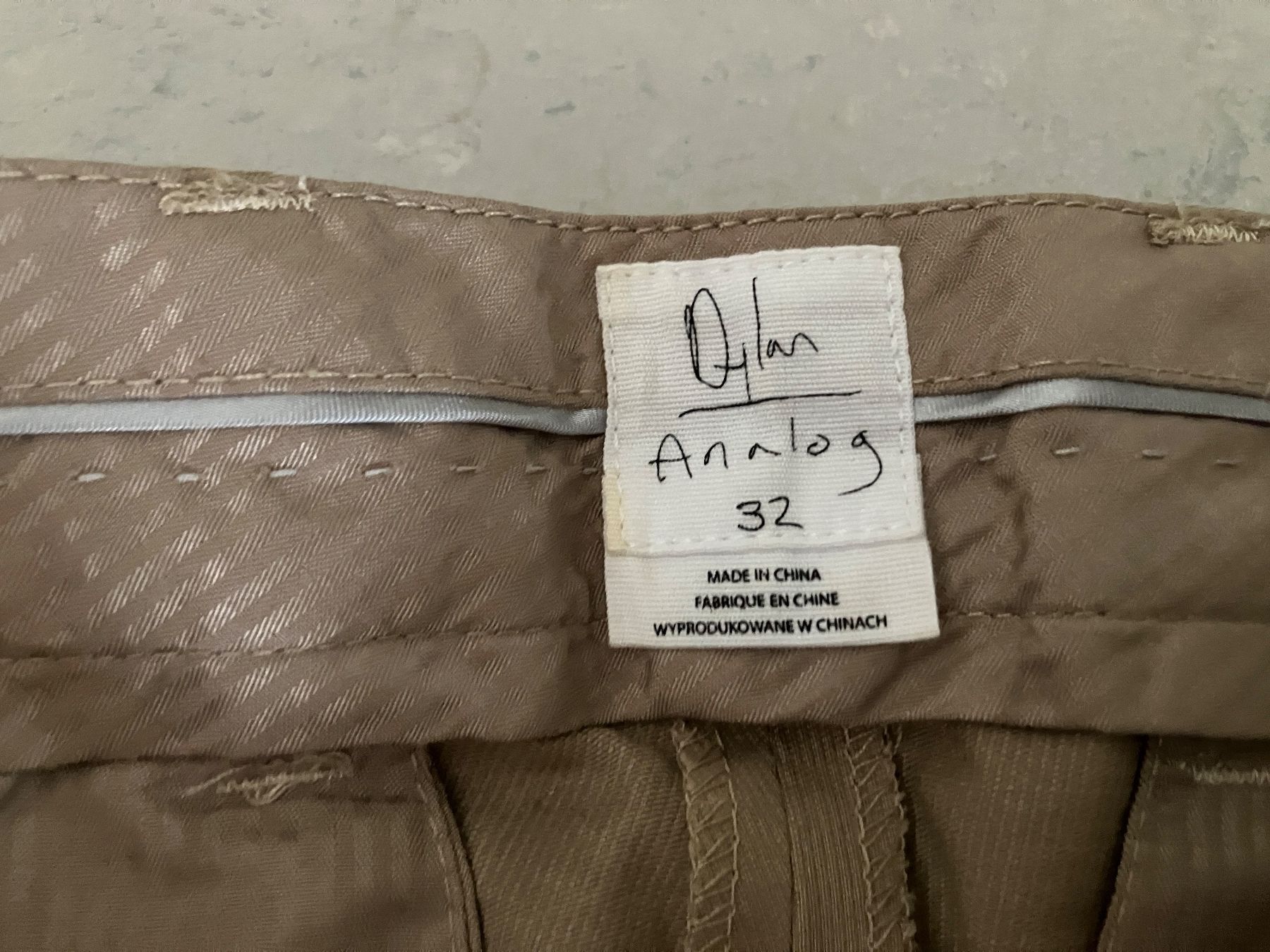Jeans: Jeans Dylan Analog 32 – Nuovo (secondo la descrizione) da Niederglatt ZH venduto da boeca82 1