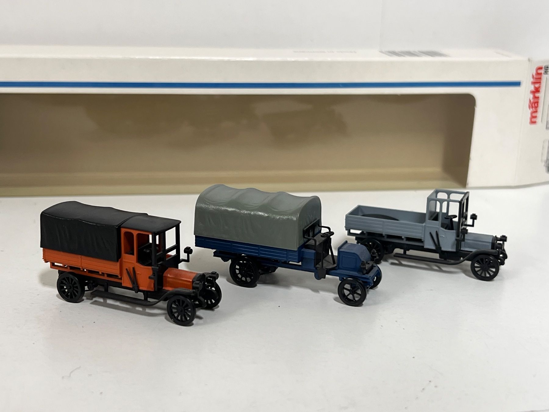 Märklin Modelleisenbahnen: Märklin 1899 Nostalgie Autos – Gebraucht aus Neuenhof von ludovicco 1