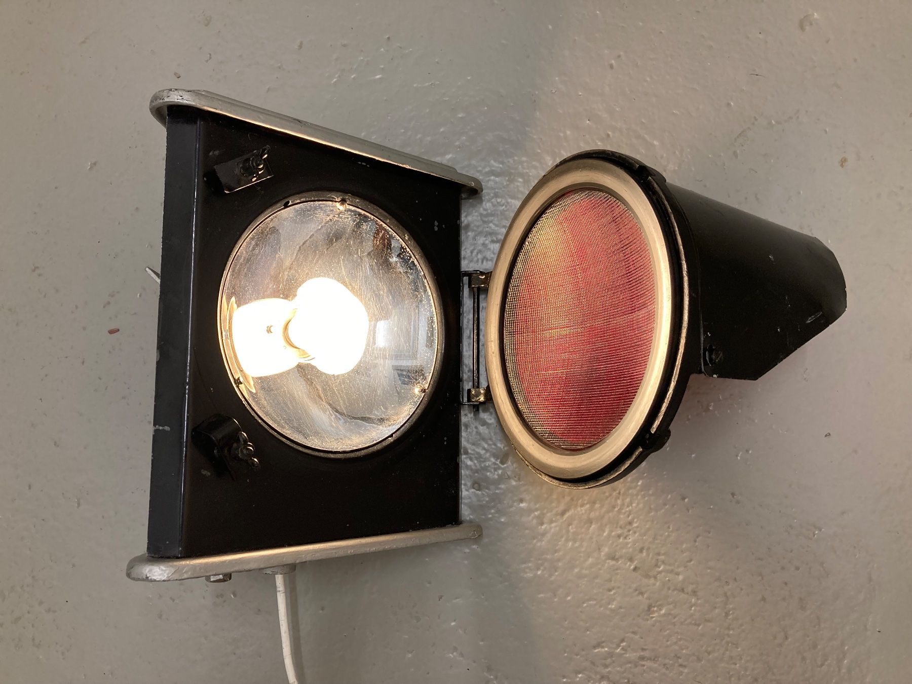 Lampes: Original alte Ampel /  Verkehrssignal / Rotlicht – D'occasion à Zürich par Stuchi1 4