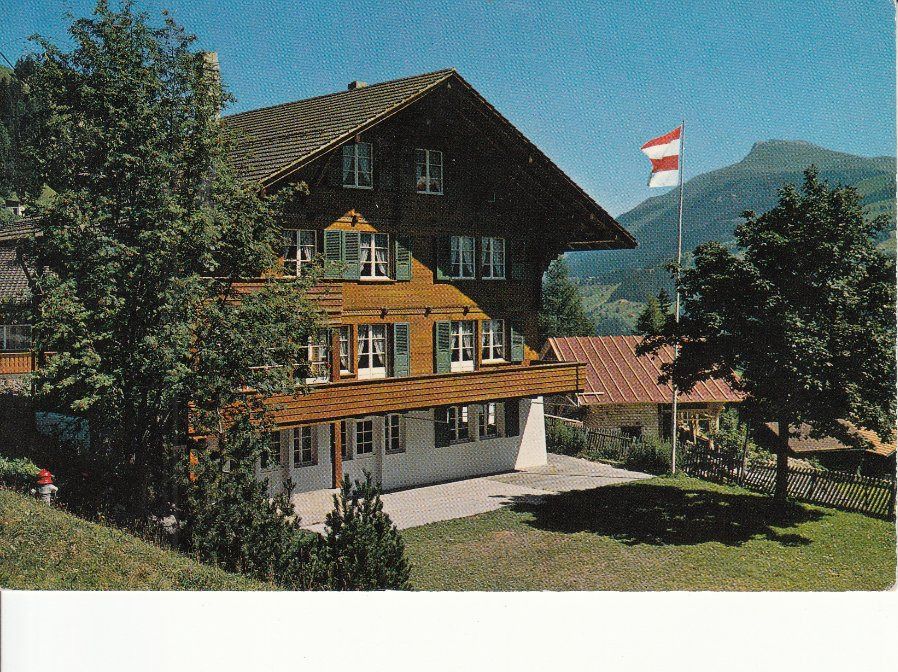 Cartoline postali: Adelboden Ferienheim ca. 1975 – Usato da Bürglen TG venduto da StampGraf
