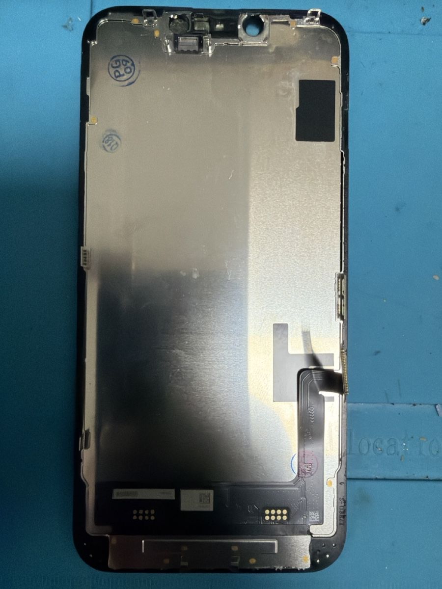 Apple Telefoni cellulari / Smartphones: Écran iPhone 14 défectueux - uniquement écran – Difettoso da Bulle venduto da Nghost 3